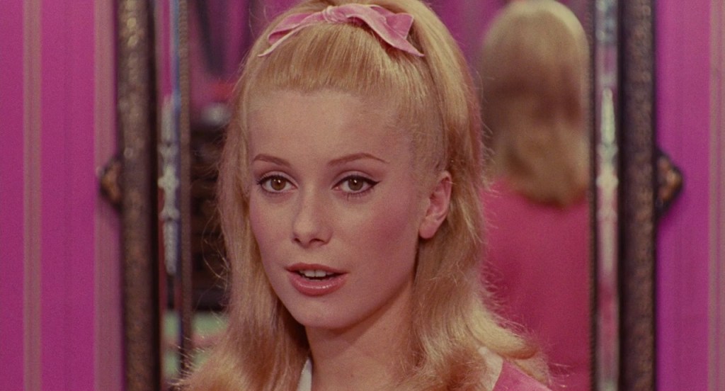 The Umbrellas Of Cherbourg [FILMGRAB]