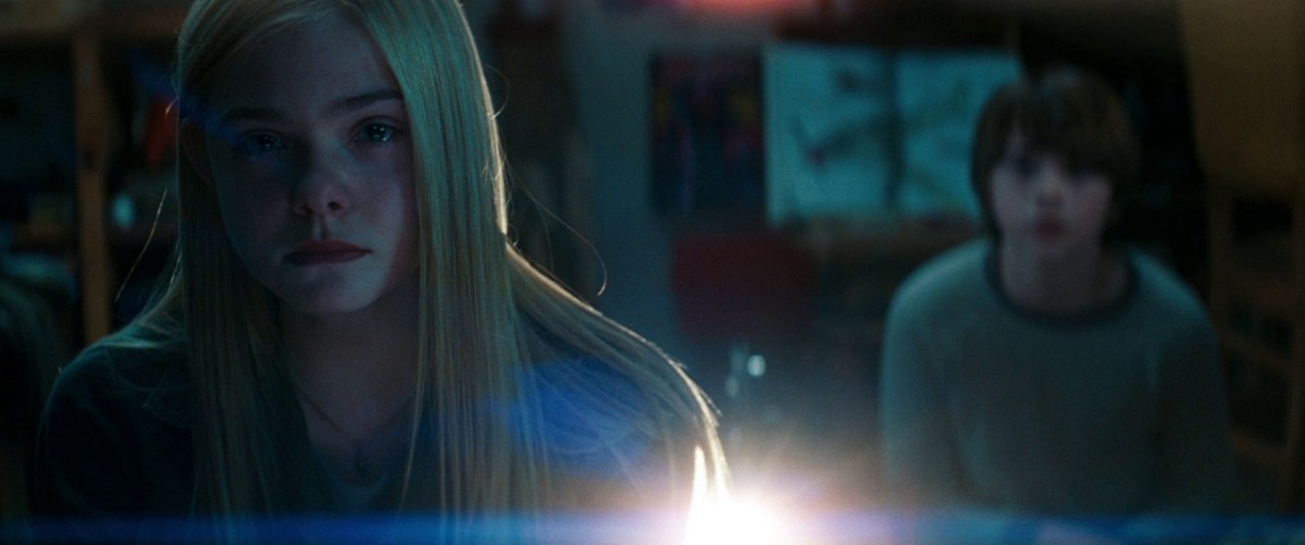 Super 8 &ndash; [FILMGRAB]