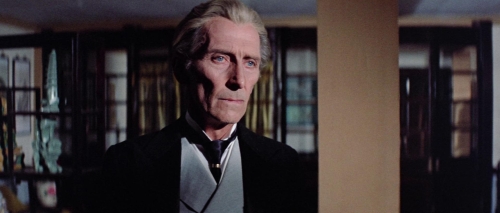 7 Golden Vampires 26