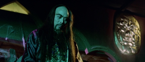 7 Golden Vampires 40