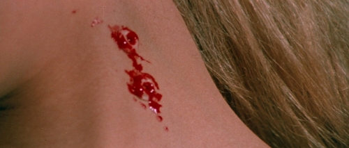 7 Golden Vampires 57