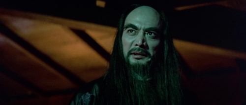 7 Golden Vampires 62