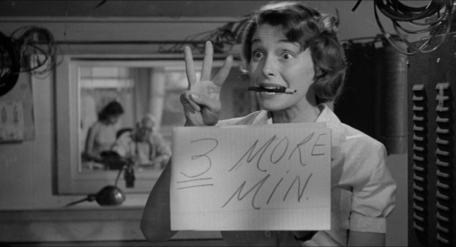 A Face In The Crowd 09