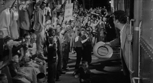 A Face In The Crowd 15