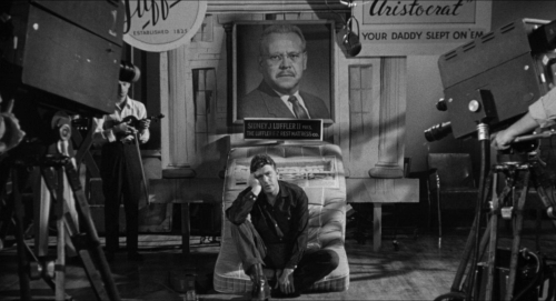 A Face In The Crowd 19