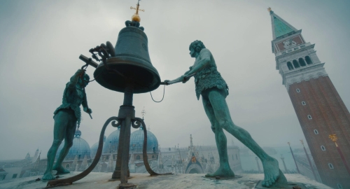 A Haunting In Venice 04