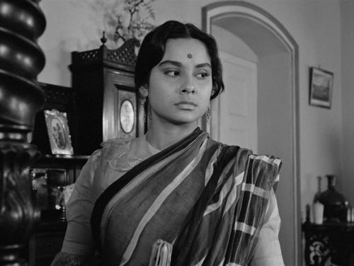 Charulata 30