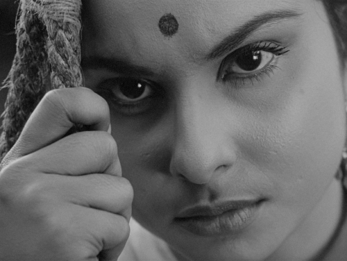Charulata 32