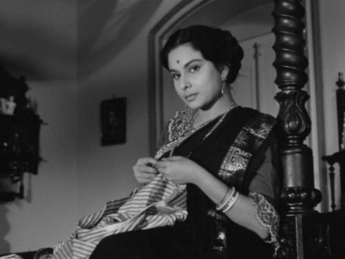 Charulata 37