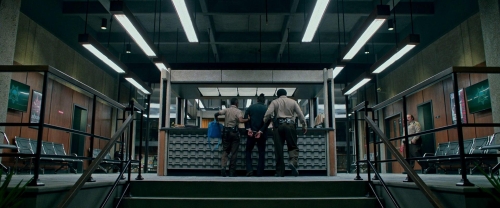 Copshop 008