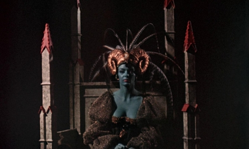 Curse of the Crimson Altar 01