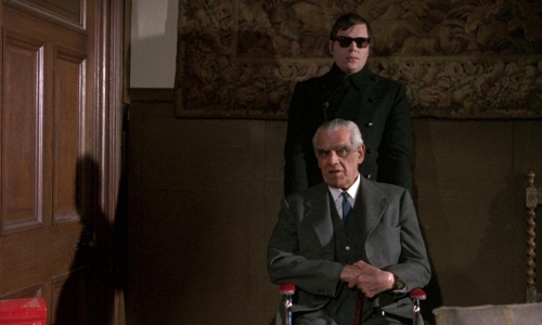 Curse of the Crimson Altar 17