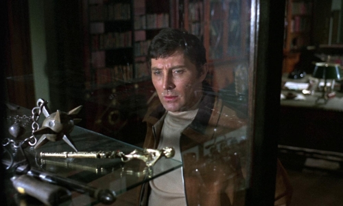 Curse of the Crimson Altar 38