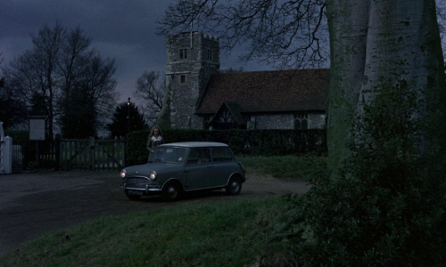 Curse of the Crimson Altar 52