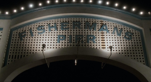 Devil in a Blue Dress 17