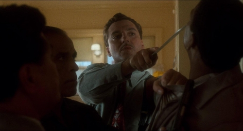 Devil in a Blue Dress 33