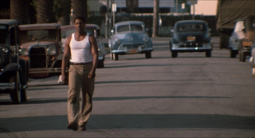 Devil in a Blue Dress 64