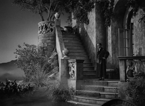 Gaslight 13