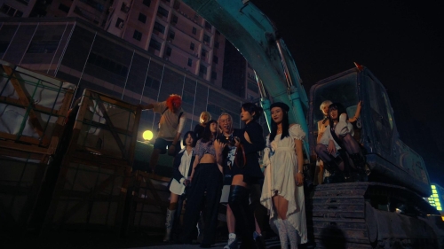 Last Year of Darkness 09