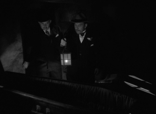 Mark of the Vampire 34