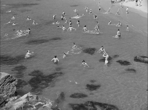 Monsieur Hulot's Holiday 24