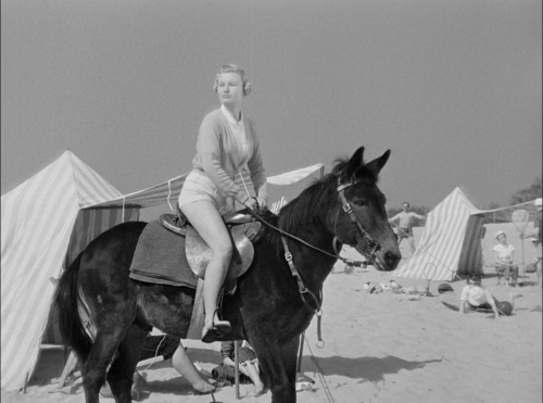 Monsieur Hulot's Holiday 43