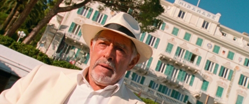 Reflection in a Dead Diamond 32