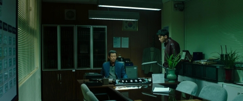 The Cop The Gangster The Devil 26