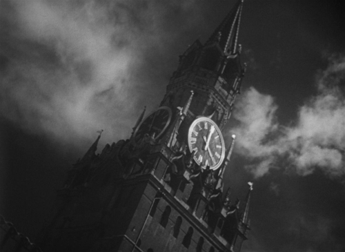 The Cranes Are Flying 06