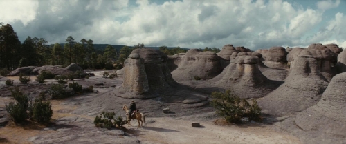 The Dead Don't Hurt 56