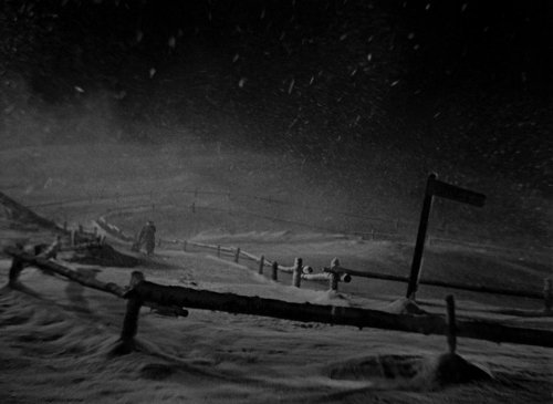 The Invisible Man 1933 01