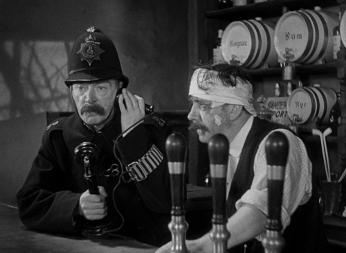 The Invisible Man 1933 22