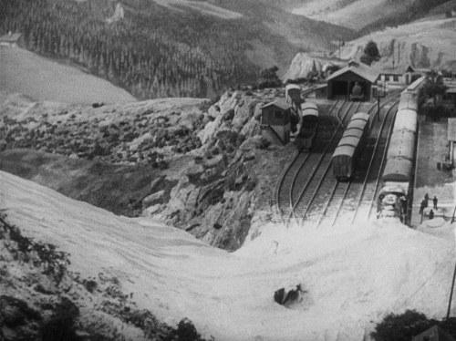 The Lady Vanishes 01