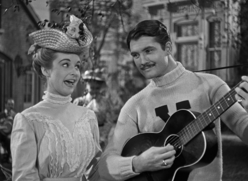 The Strawberry Blonde 05