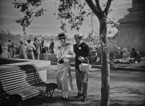 The Strawberry Blonde 24