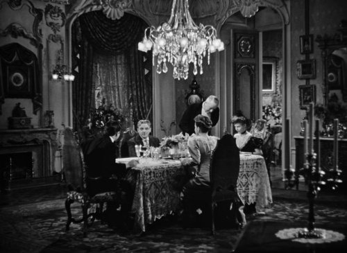 The Strawberry Blonde 36