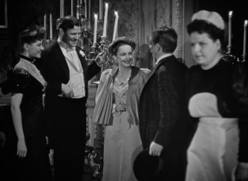 The Strawberry Blonde 39