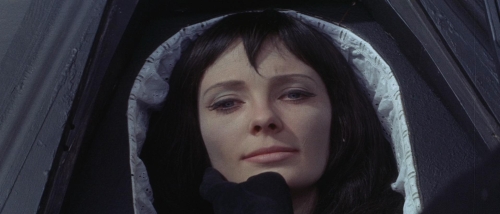 The Tomb of Ligeia 02