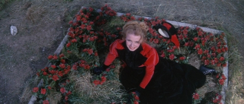 The Tomb of Ligeia 05