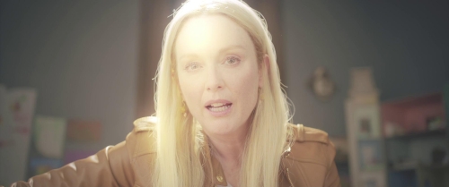 The Woman in the Window 14