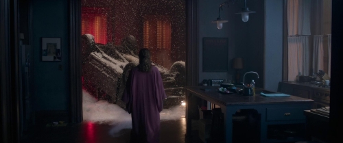 The Woman in the Window 43